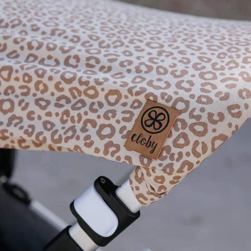 Leopard-Brown-UV-doek-op-kinderwagen.webp
