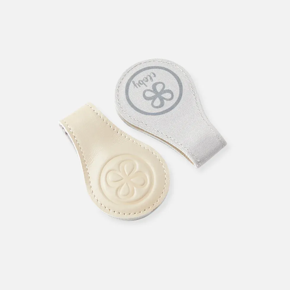 Swaddle-Clips-Beige.webp