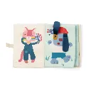 livre-d-activites-nina-se-deguise (1).webp